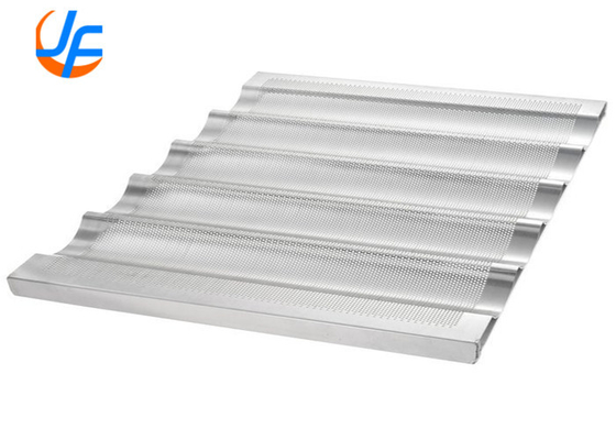 RK Bakeware 中国 6 フルート アルミ バゲット パン 18 &quot;x 26&quot; グラス