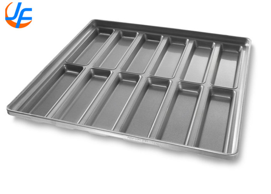 RK Bakeware China Foodservice 22100 ガラスのニューイングランド アルミ化鋼ホットドッグパンパン トレイ