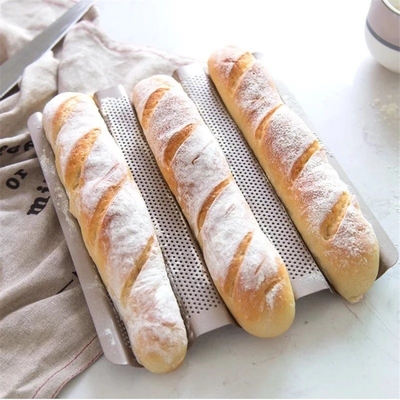 RK Bakeware 中国 食品サービス NSF アルミニウム ノンスティック 孔付き バゲット パン