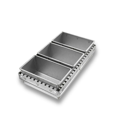 Rk Bakeware 中国・シカゴ 金属工業 4ストラップ シリコングラス ノンスティック プールマン パンカビ